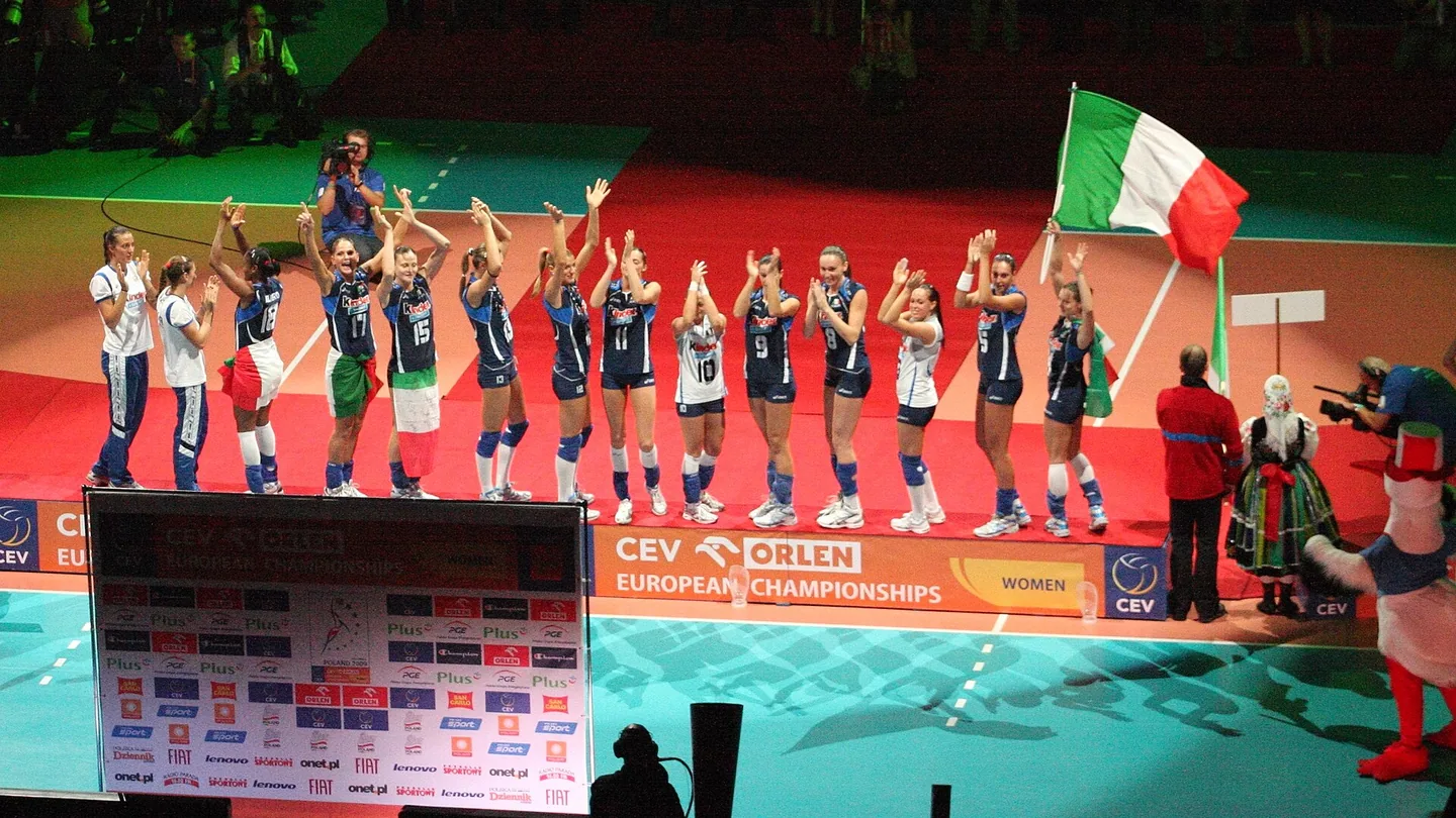 Finalmatchen i volleyboll-EM för damer 2009 mellan Italien och Nederländerna.